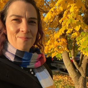 Meet your Posher, Lana